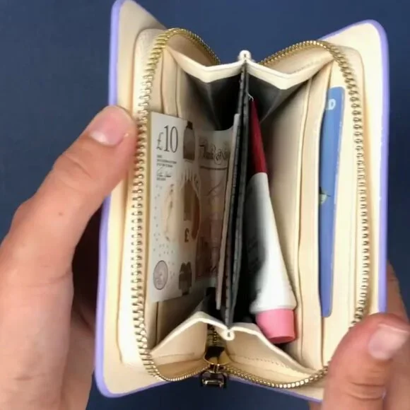 Pride and Prejudice Book Cover Wallet - Book Lover Gifts - Picture 5 of 7